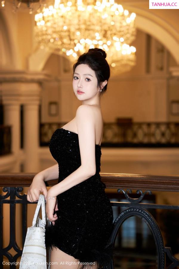 徐嘉乐 徐cake [XiuRen]高清写真图 2024.04.28 No.8462 养乐多DoDo第7张图片